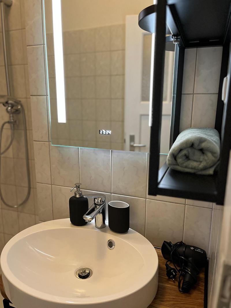 Easy And Cozy Apartment Duisburg Ngoại thất bức ảnh
